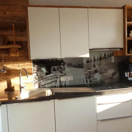 Dorfberg Inn *
