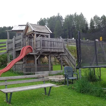 Dorfberg Inn